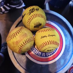 Softballs 