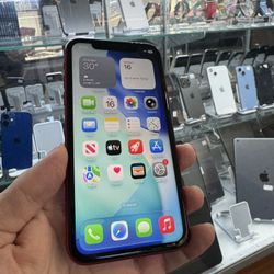 Unlocked iPhone 11 - Red  - Desbloqueado