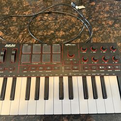 Akai Professional MPK Mini MK III 25-key Keyboard Controller