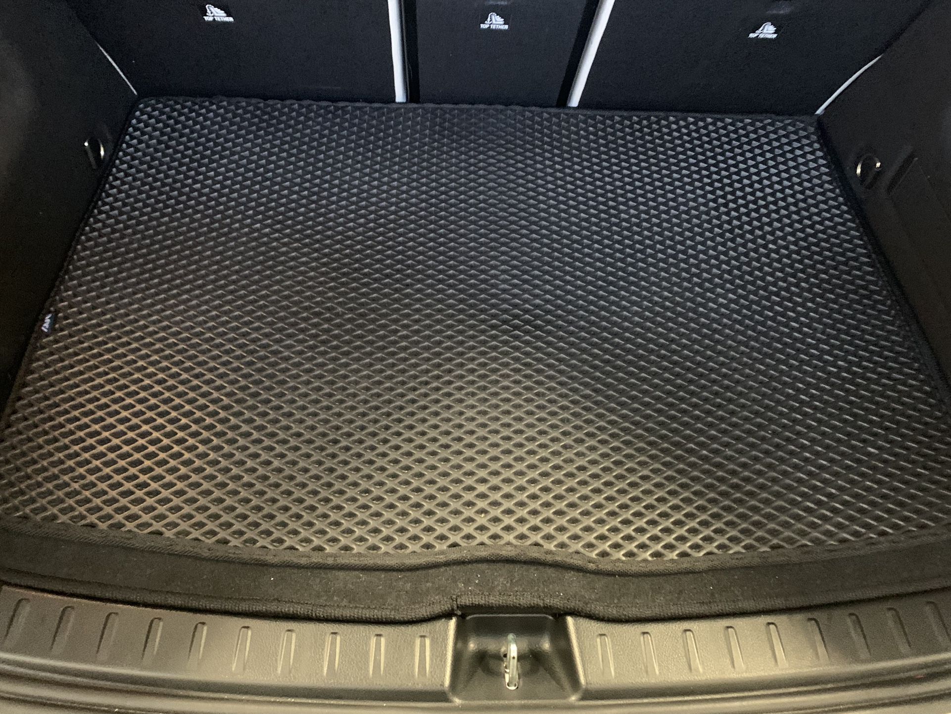 For 2021-2024 Benz GLA 250 Used Floor Mats Weather Cargo Mat