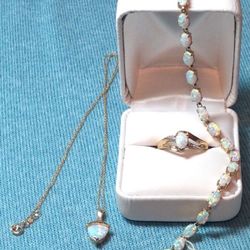 3 pc 10k gold Opal jewelry gift set