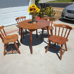 Vintage Dinette Antique
