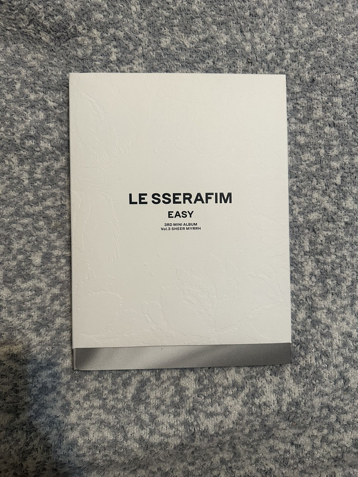 Le Sserafim ‘Easy’ - Vol. 3 Sheer Myrrh Ver