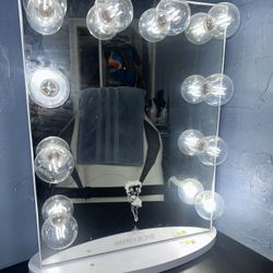Vanity Light Up Mirror