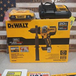 NEW DEWALT 20V BRUSHLESS 3 SPEED 1/2 HAMMER DRILL DRIVER TOOL KIT 