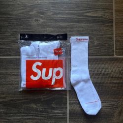 Supreme Socks