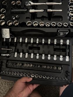 215pc Hart Tool Set