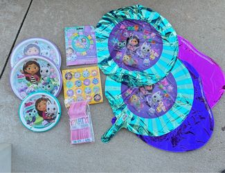 Gabby's Dollhouse Birthday Party Supply Bundle