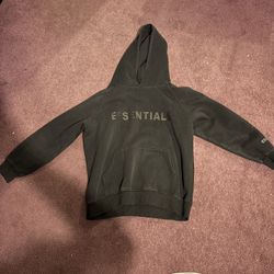 Black essentials hoodie (S)