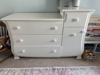 Changing Table Dresser