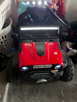 Remoted toddler jeep
