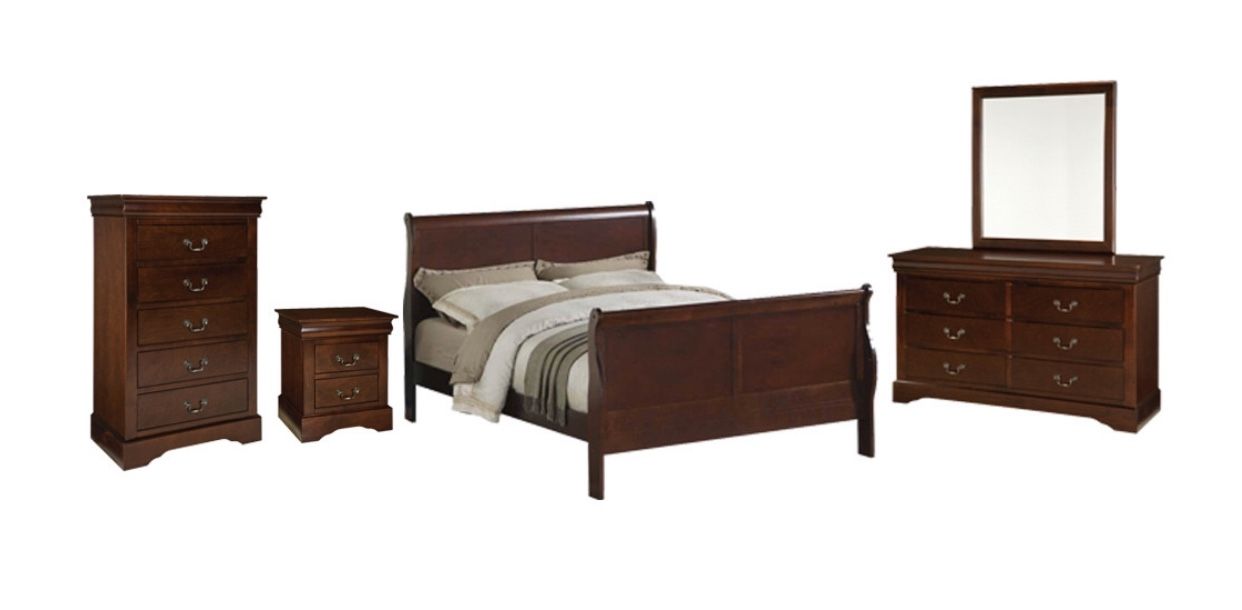 Cherry 5pc queen bedroom set sale (finance available)