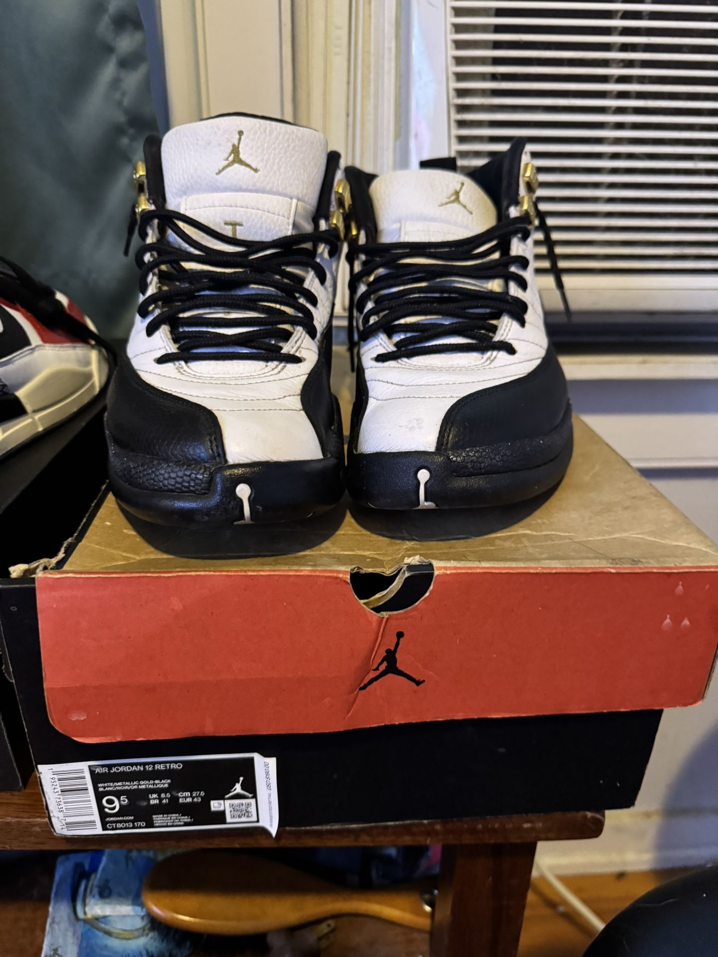Jordan 12 Royalty Taxi Size 9.5