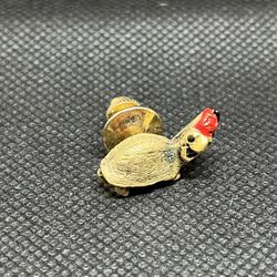 Vintage Shriner's Klitzner Gold-Tone Turtle Lapel Pin With Red Hat Green Rhinestone Eyes