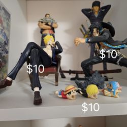 One Piece Figurines & Magazines
