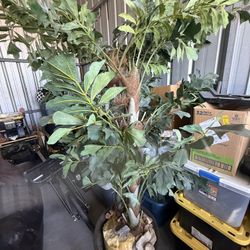 6’0 fake plant 