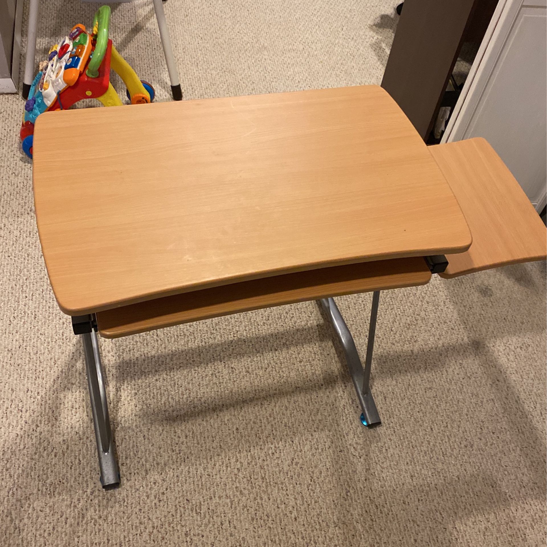 Office Desk With Pull Out - Free!!! Come Pick Up 