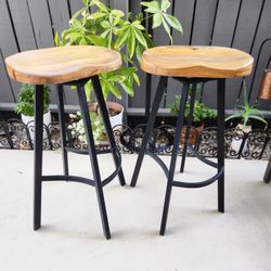 Swivel Stools 