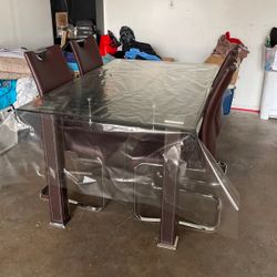 dinning table
