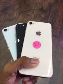 iPhone 8 64GB Factory Unlocked Excellent Condition With Free Charger