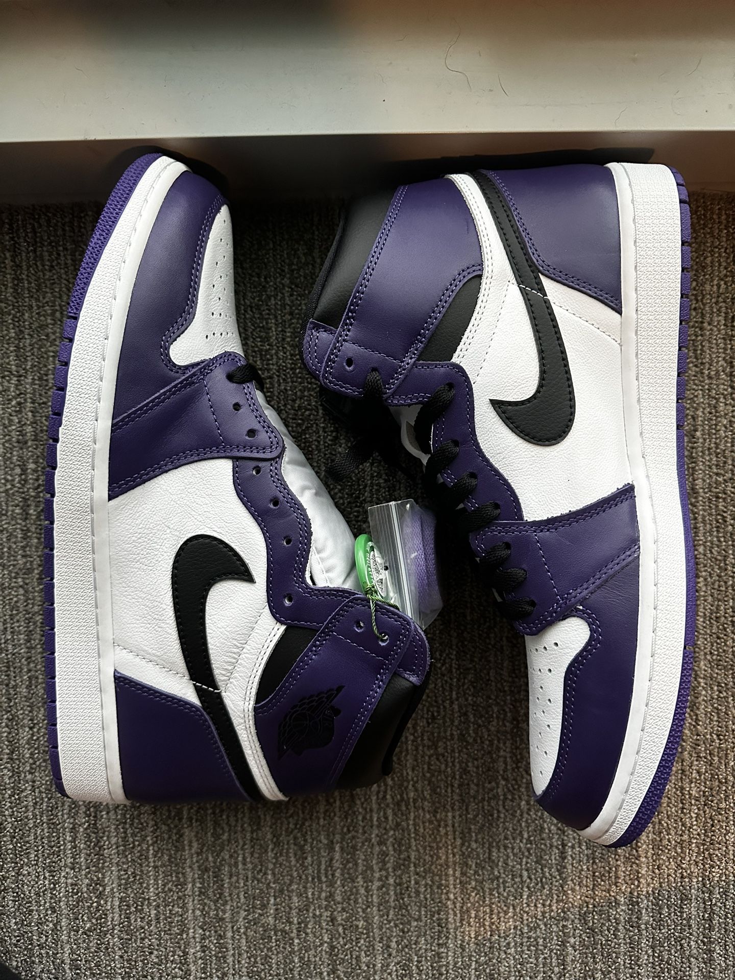 Jordan 1 Retro High Court Purple 2.0 