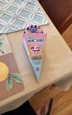$2 Disney munchlings Toy