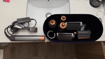Dyson Airwrap Nickel/Copper