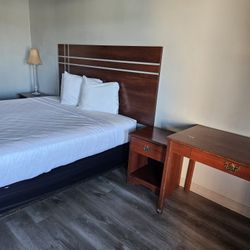 Free One Bed Room Furniture King Or Queen 