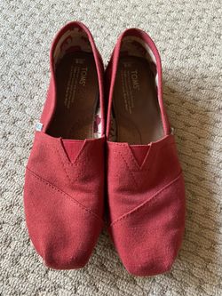 Red Toms Women’s Size 8