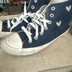 Used High Top Converse Size 7 1/2 Women Men’s 5.5