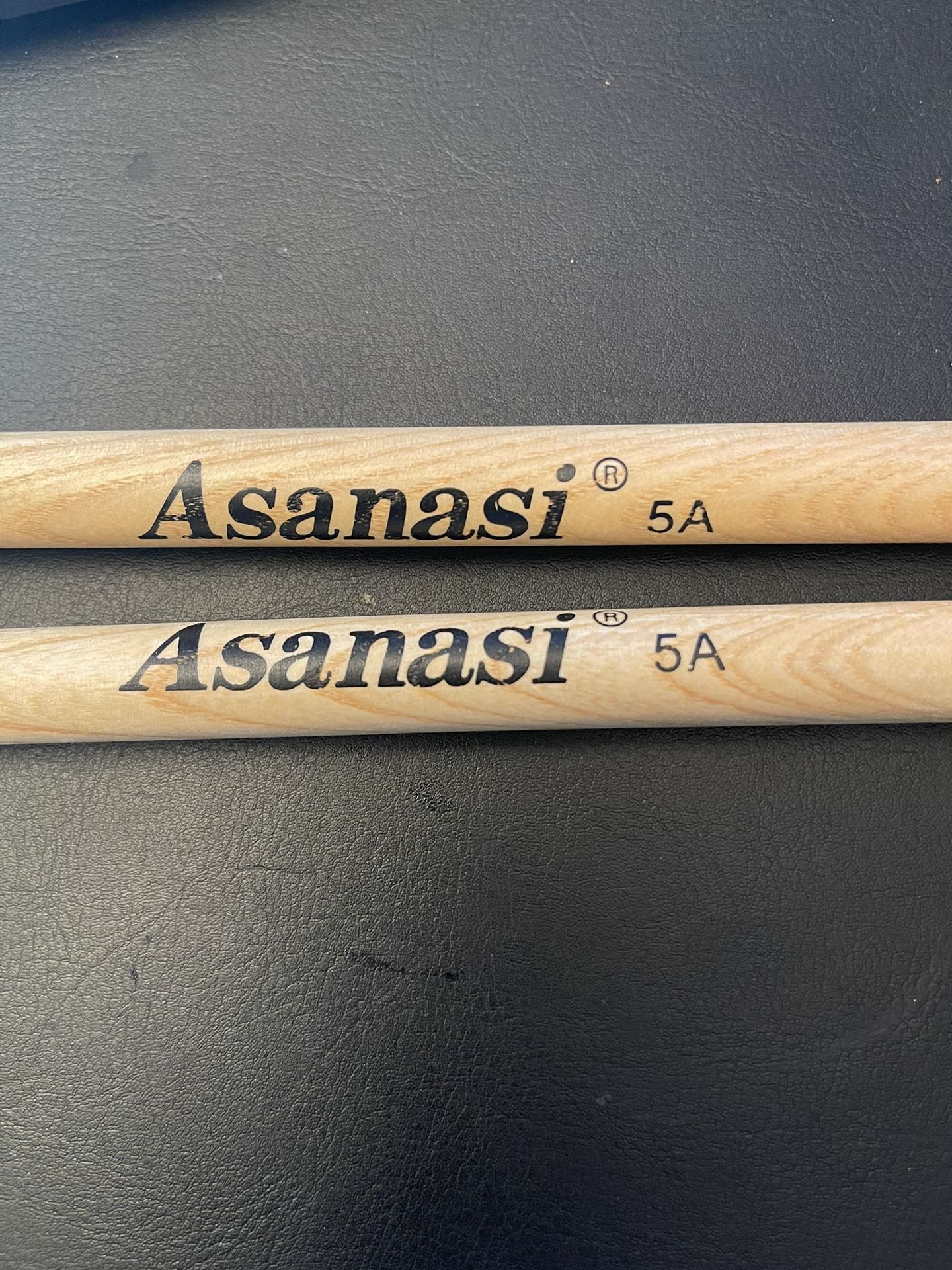Drumsticks (1 Pair) 