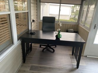 Desk and office chair