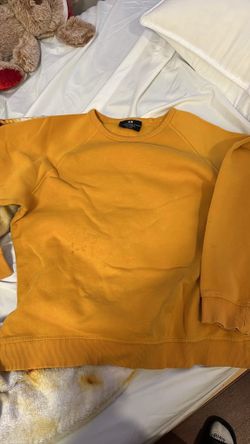 H&M Crew Neck Pullover Fleece Sweatshirt Solid Yellow M Regular Fit