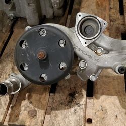 Chevrolet Camaro 6th Gen Lt1 Oem Waterpump