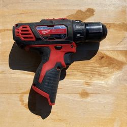 M12 Milwaukee Drill