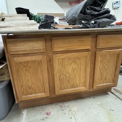 Single Vanity Oak Wood Cabinet 