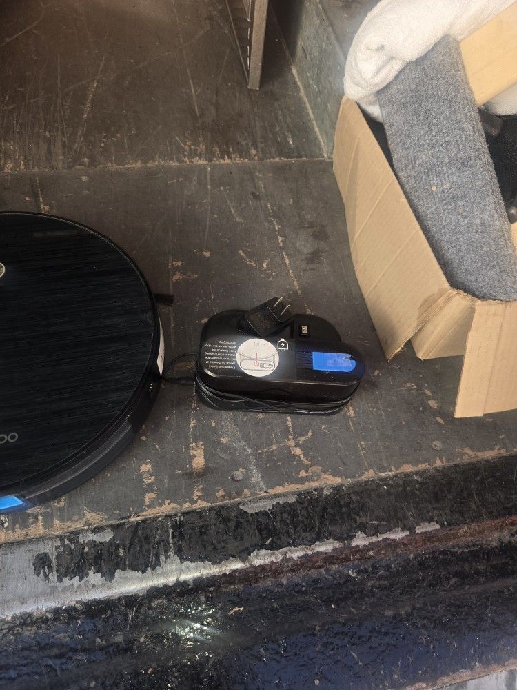 Vacuum Robot