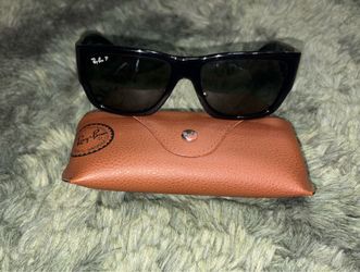 Ray-Ban Carlos Rectangle Shaped Non-Polarized Sunglasses For Men & Women (USED)