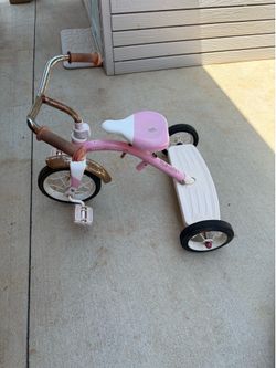 Radio flyer tricycle