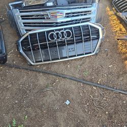 GENUINE AUDI Q3 S-LINE 83A RADIATOR GRILLE 2019-2024 83A853651A