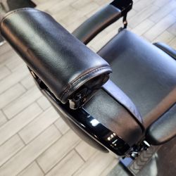Barber Chair