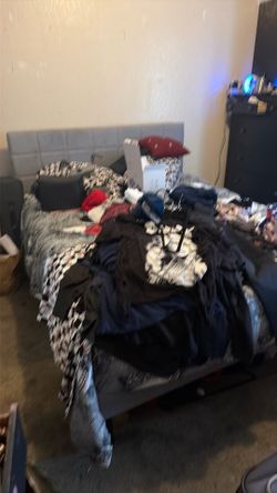 Queen size ikea bed