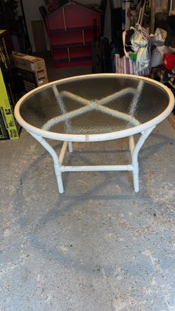 White Outdoor Glass Round Picnic Table - (49 inches)