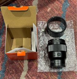Sony 85mm f1.8 Lens