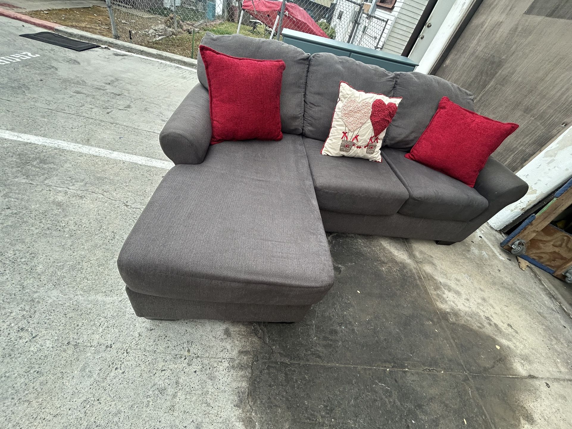Dark Grey Sectional 🚚 Available!