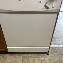 GE Dishwasher 