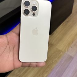 iPhone 16 Pro Max 256GB Unlocked 