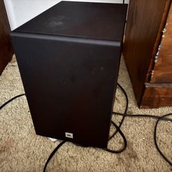 Insignia Tv With Soundbar And Subwoofer 