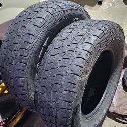 Tires 245/70R17 like NEW
