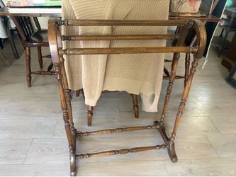 Vintage Blanket Stand